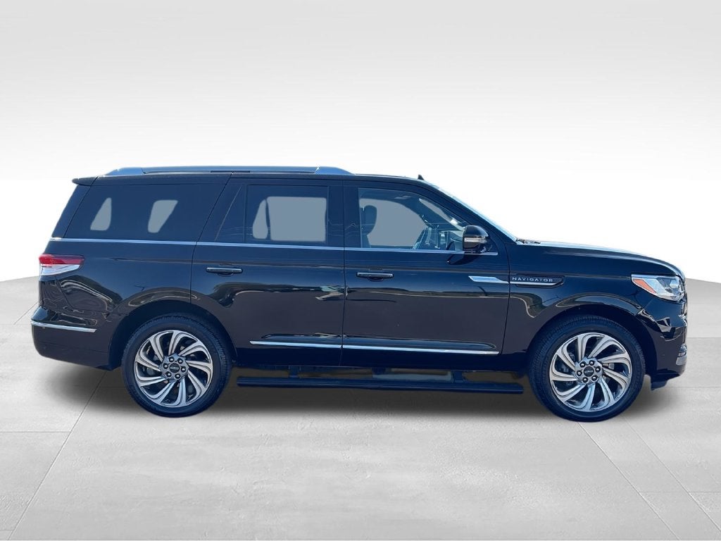 2024 Lincoln Navigator Reserve