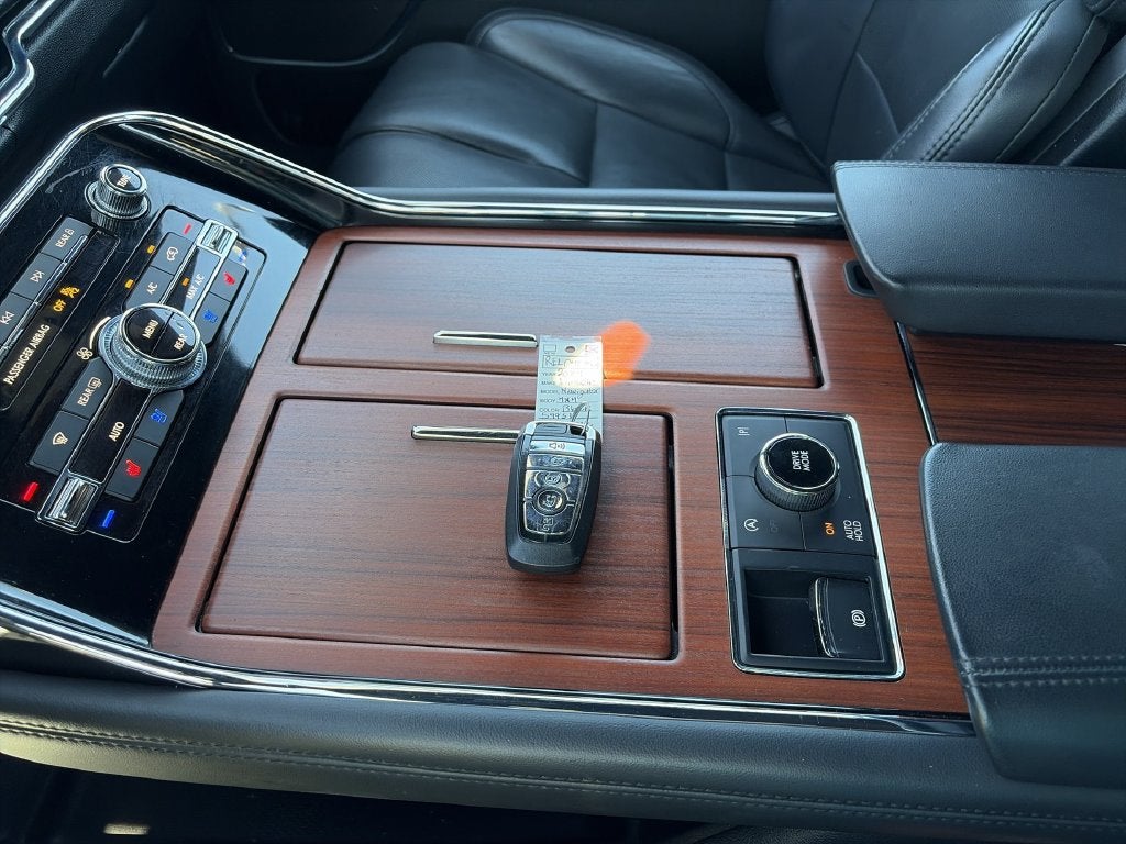 2024 Lincoln Navigator Reserve