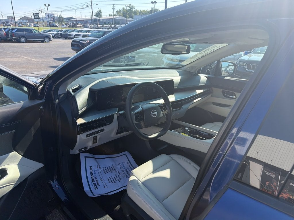 2025 Nissan Murano SL