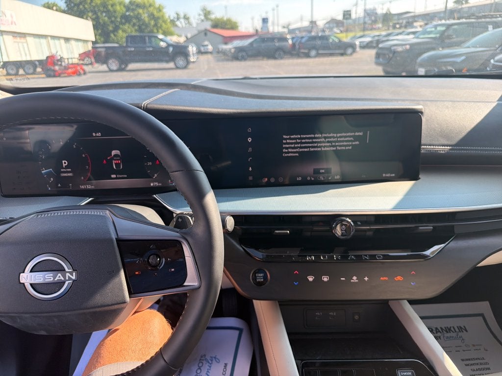 2025 Nissan Murano SL