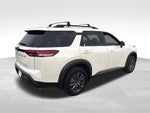 2023 Nissan Pathfinder SV
