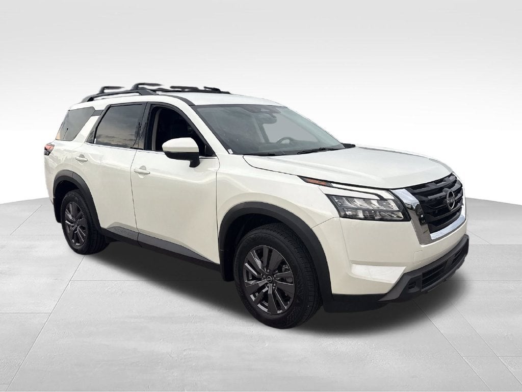 2023 Nissan Pathfinder SV