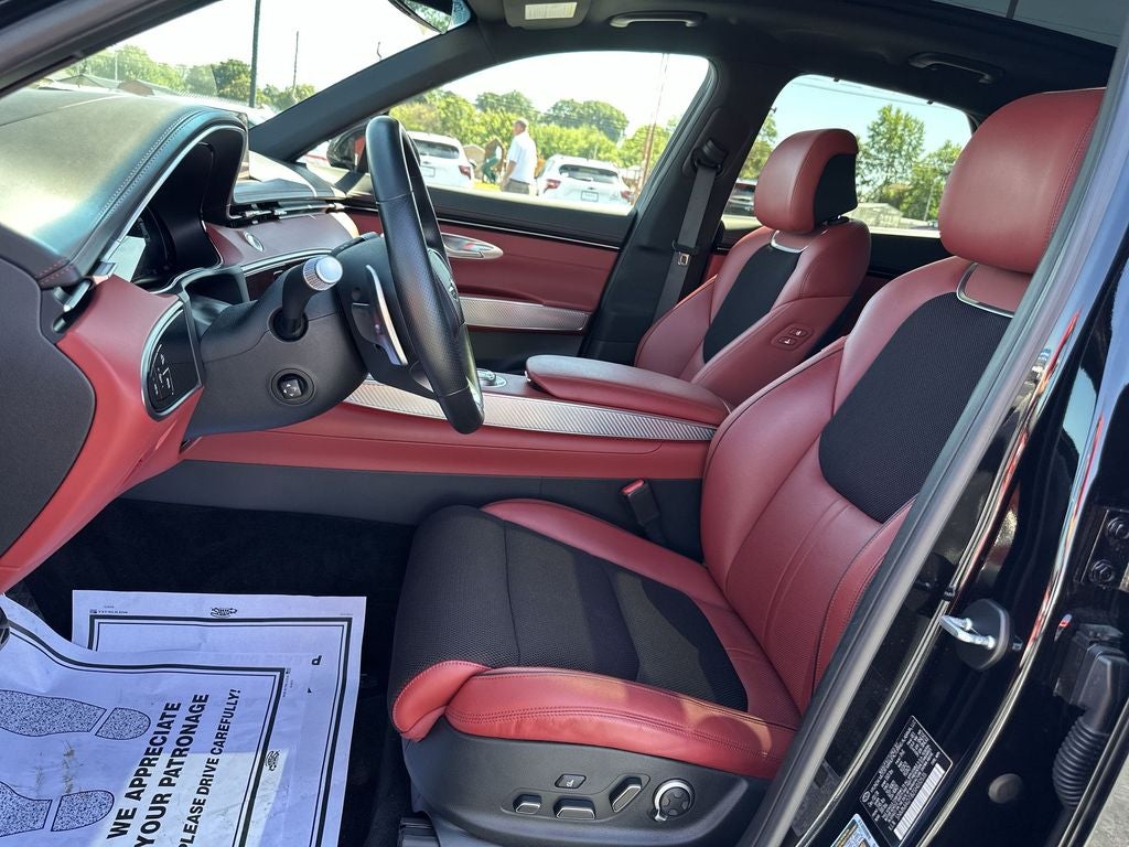 2025 Genesis GV70 2.5T