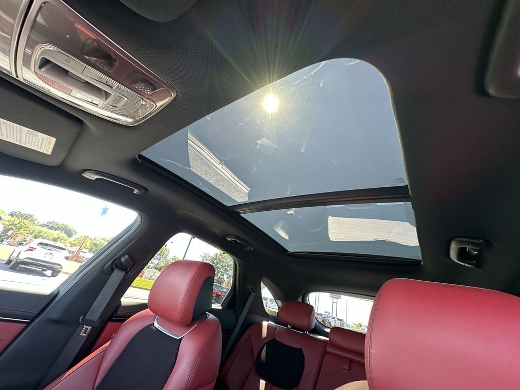 2025 Genesis GV70 2.5T