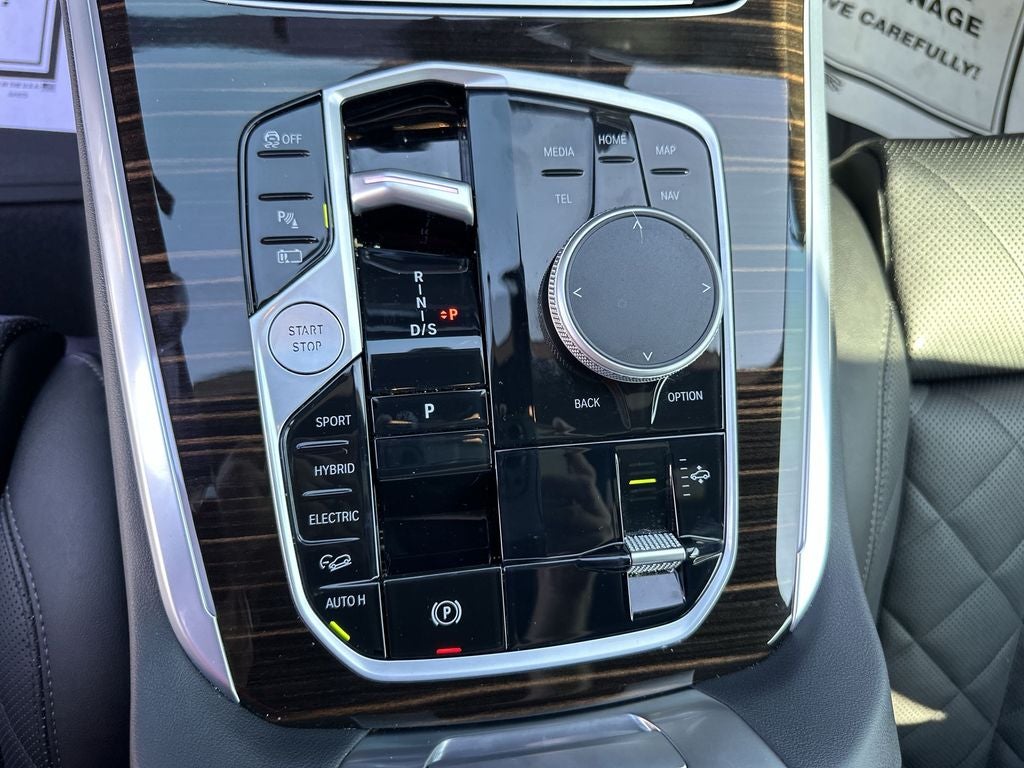 2025 BMW X5 xDrive50e