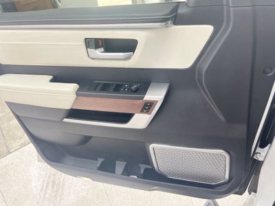 2023 Toyota Sequoia Capstone