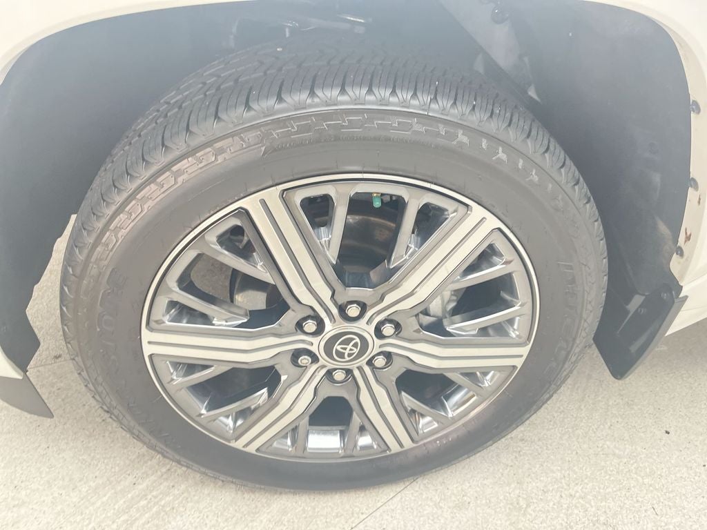 2023 Toyota Sequoia Capstone