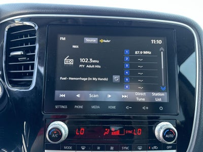 2020 Mitsubishi Outlander Base