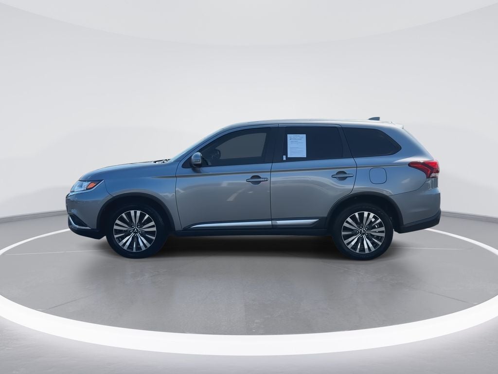 2020 Mitsubishi Outlander Base