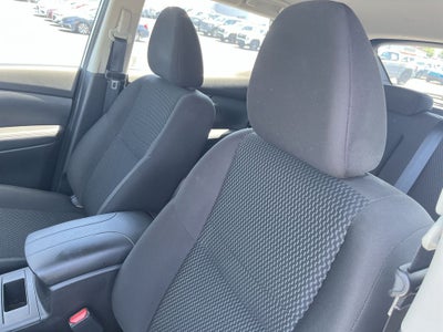 2022 Nissan Rogue Sport S