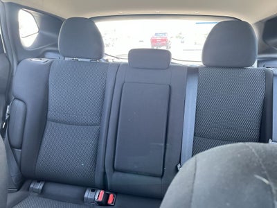 2022 Nissan Rogue Sport S