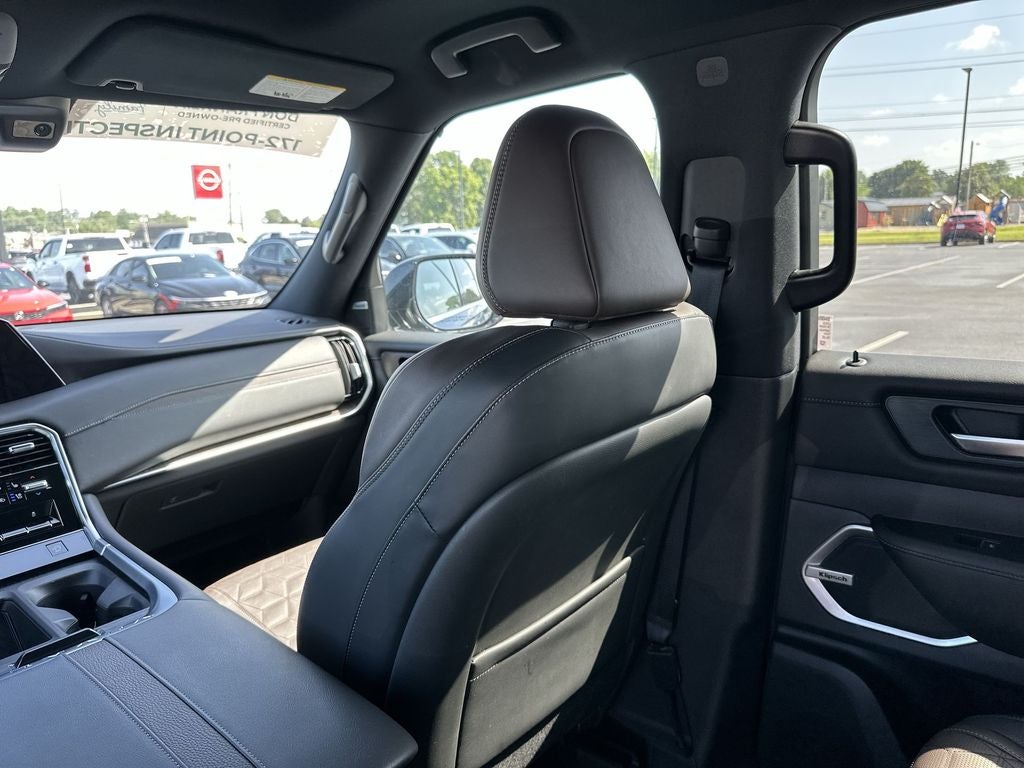 2025 Nissan Armada Platinum