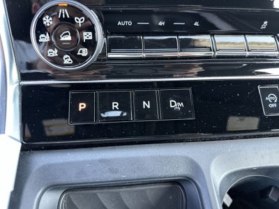 2025 Nissan Armada Platinum