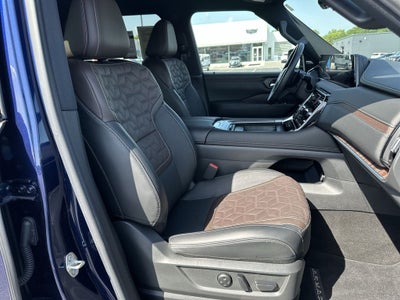 2025 Nissan Armada Platinum