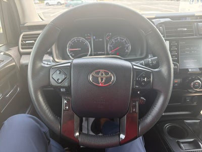 2024 Toyota 4Runner TRD Off-Road
