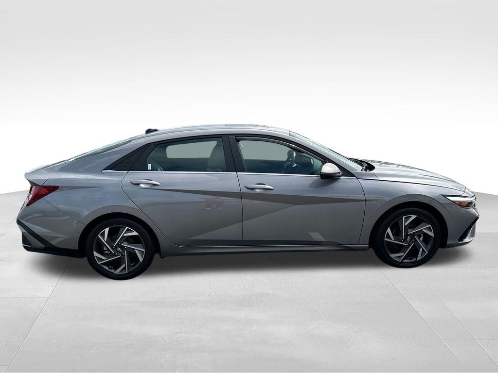 2024 Hyundai Elantra Hybrid Limited