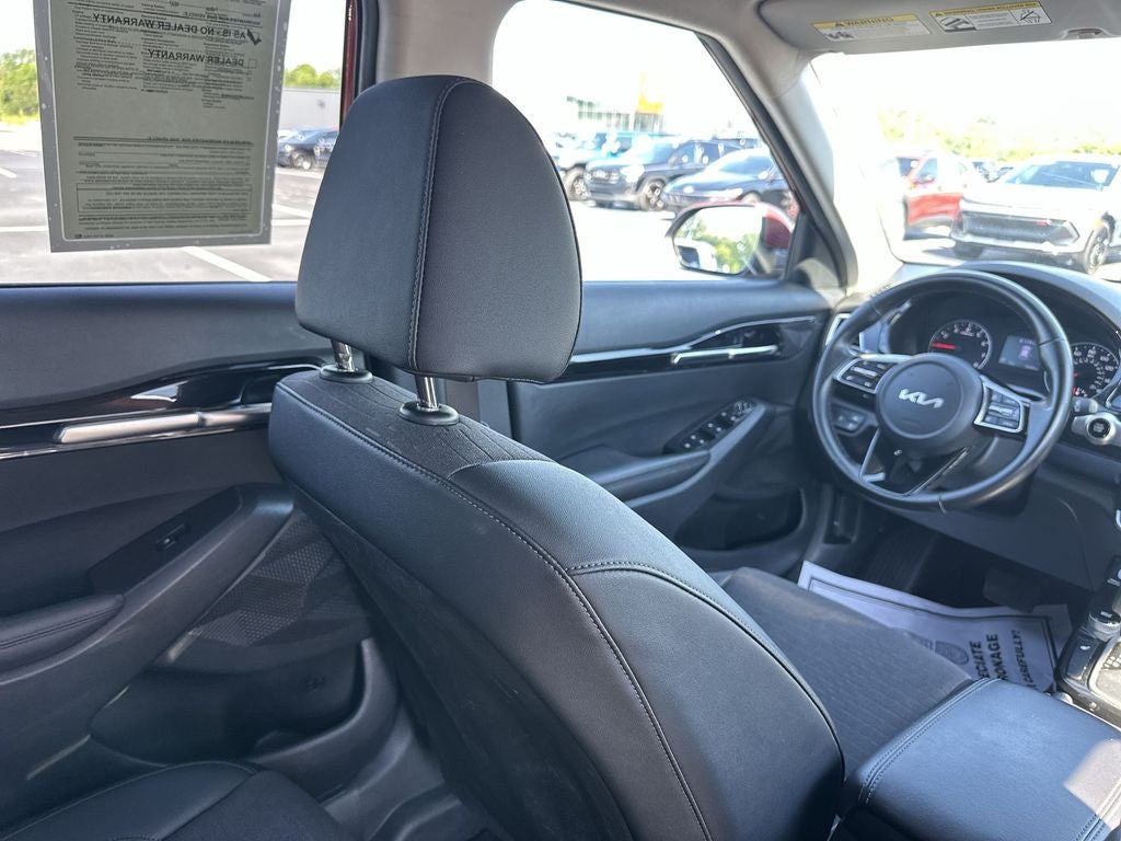 2023 Kia Seltos S