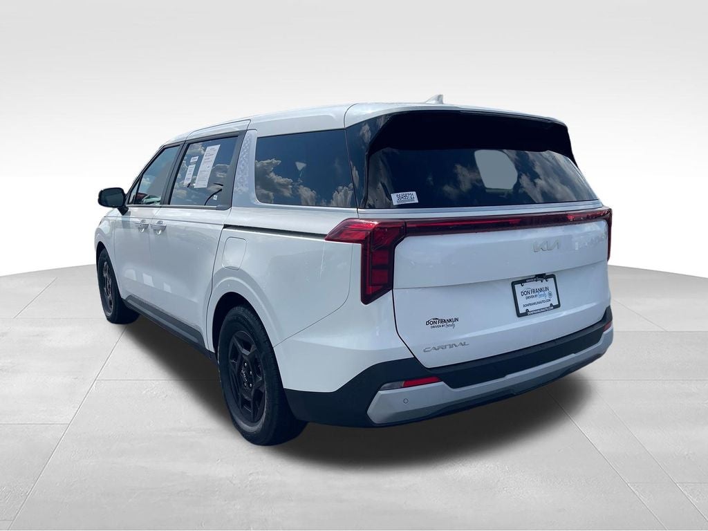 2025 Kia Carnival LXS