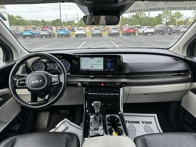 2024 Kia Carnival EX