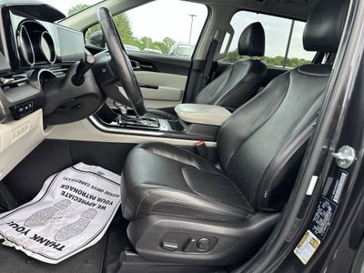 2024 Kia Carnival EX
