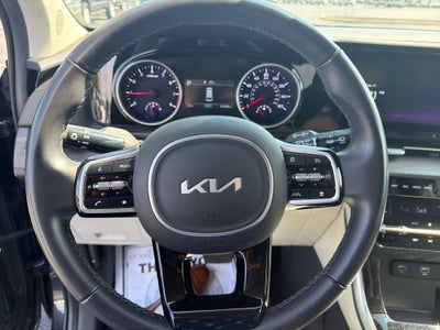 2023 Kia Carnival EX