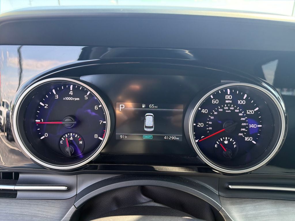 2023 Kia Carnival EX