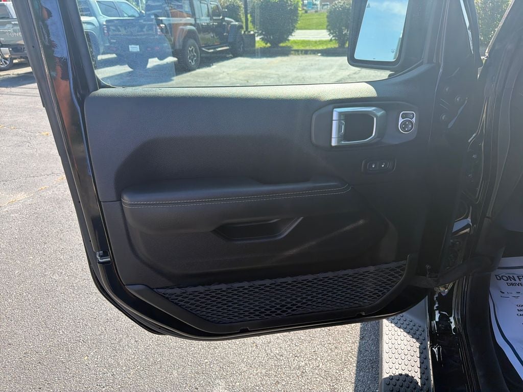 2023 Jeep Wrangler Sahara