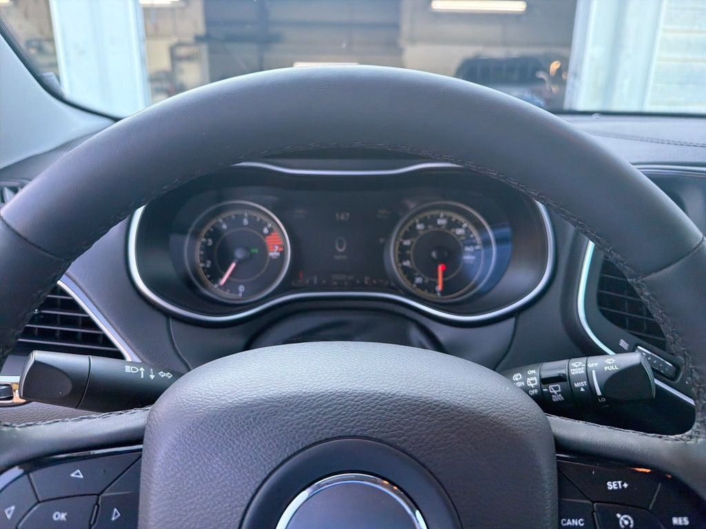 2023 Jeep Cherokee Altitude