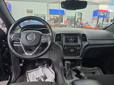 2019 Jeep Grand Cherokee Laredo