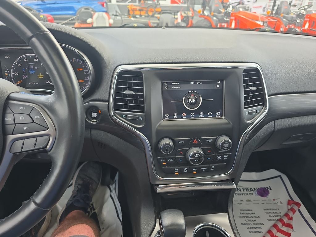 2019 Jeep Grand Cherokee Laredo