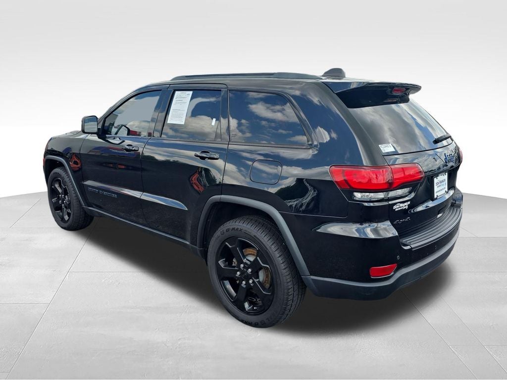 2019 Jeep Grand Cherokee Laredo
