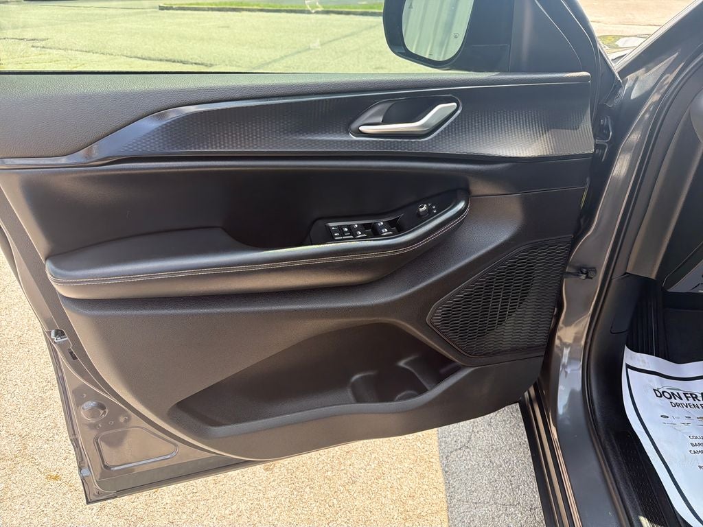 2023 Jeep Grand Cherokee Altitude X