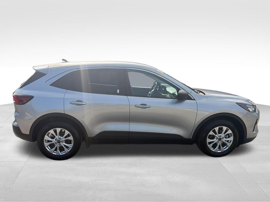 2023 Ford Escape Hybrid Active