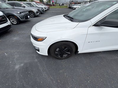 2022 Chevrolet Malibu LS 1FL