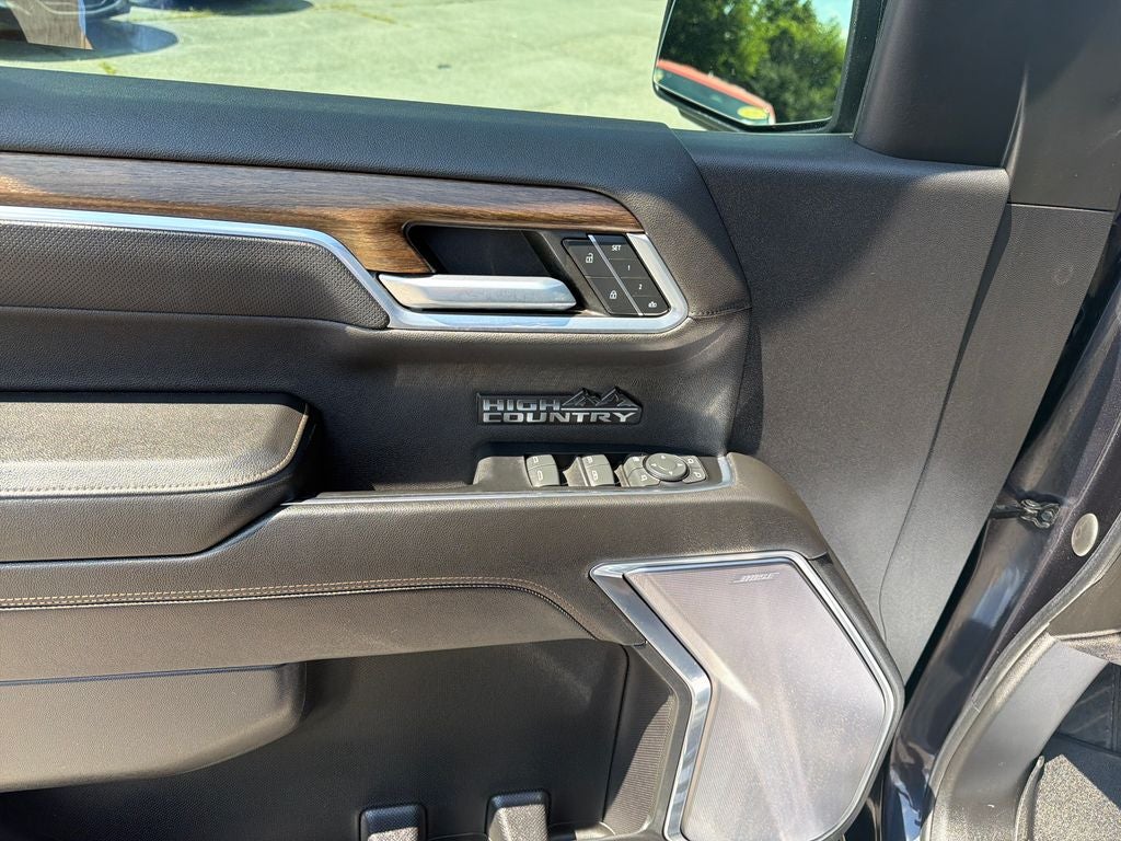 2022 Chevrolet Silverado 1500 High Country