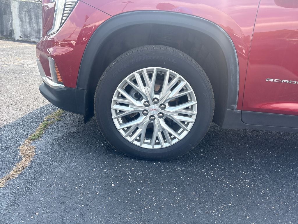 2024 GMC Acadia Elevation