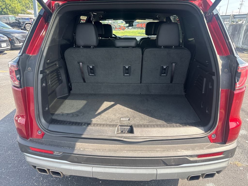 2024 GMC Acadia Elevation