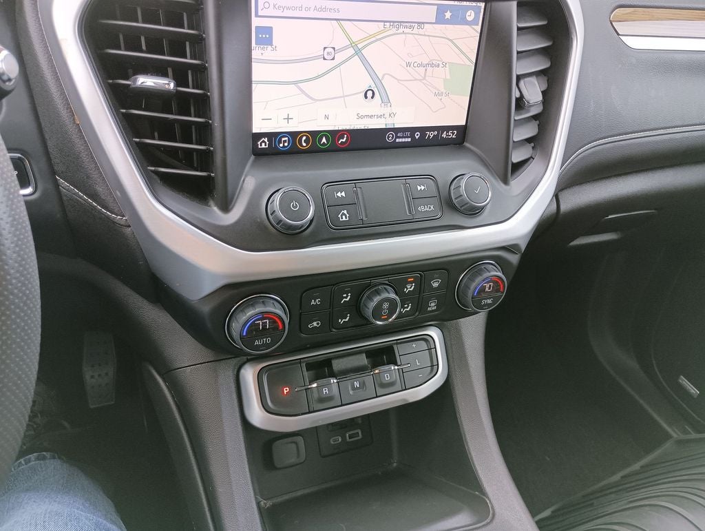 2023 GMC Acadia SLE