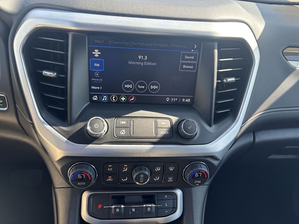 2023 GMC Acadia SLE