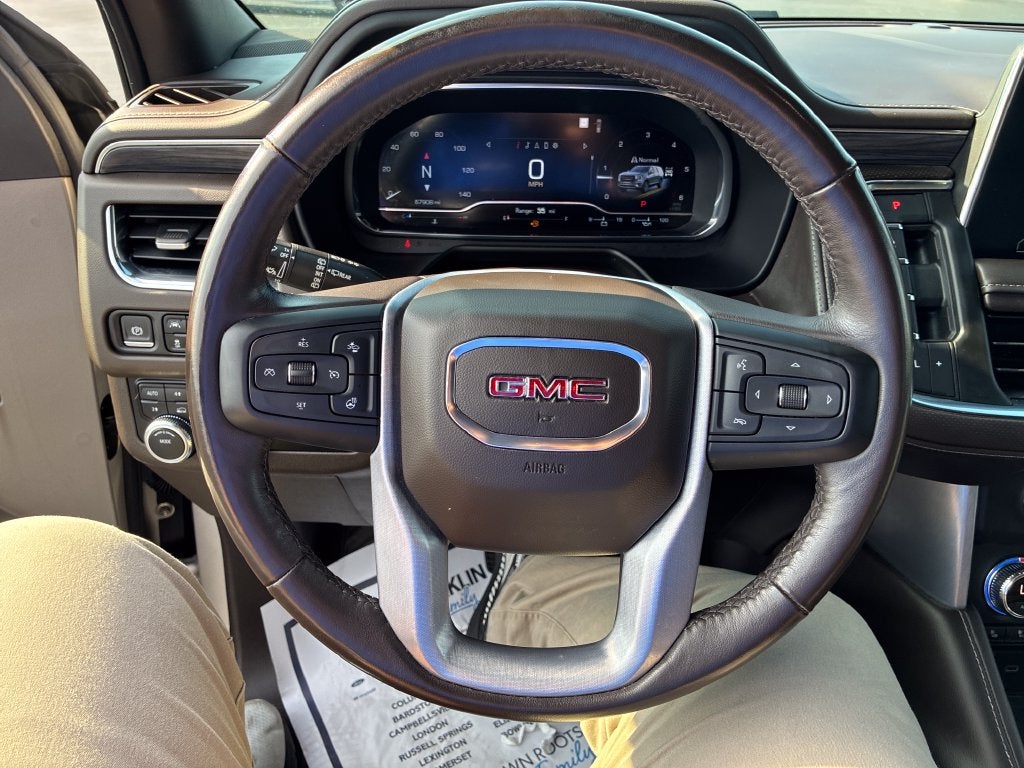 2022 GMC Yukon XL SLT