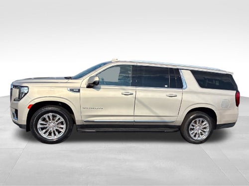2022 GMC Yukon XL SLT