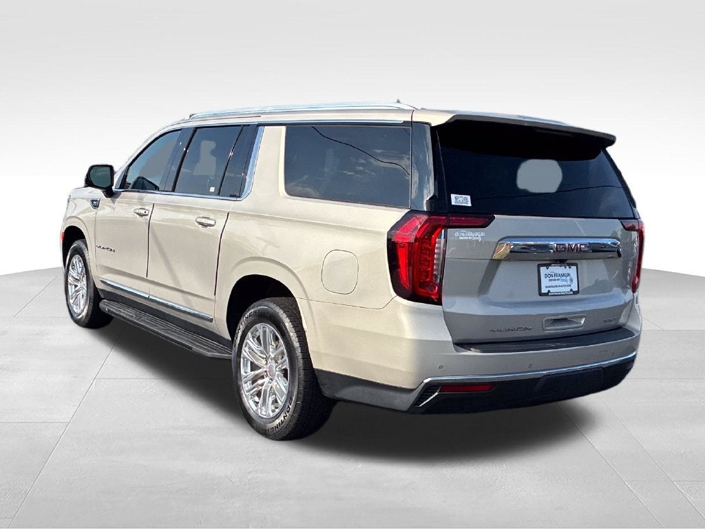 2022 GMC Yukon XL SLT