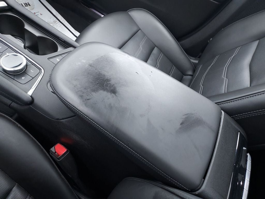 2024 Cadillac XT5 Sport