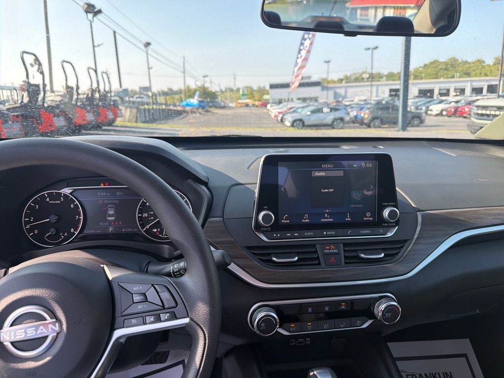 2025 Nissan Altima 2.5 SV