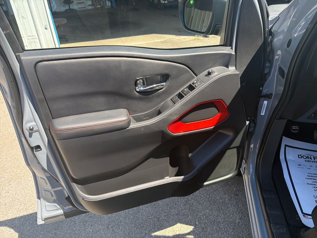 2025 Nissan Frontier PRO-4X