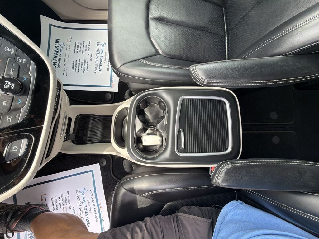 2023 Chrysler Pacifica Touring L
