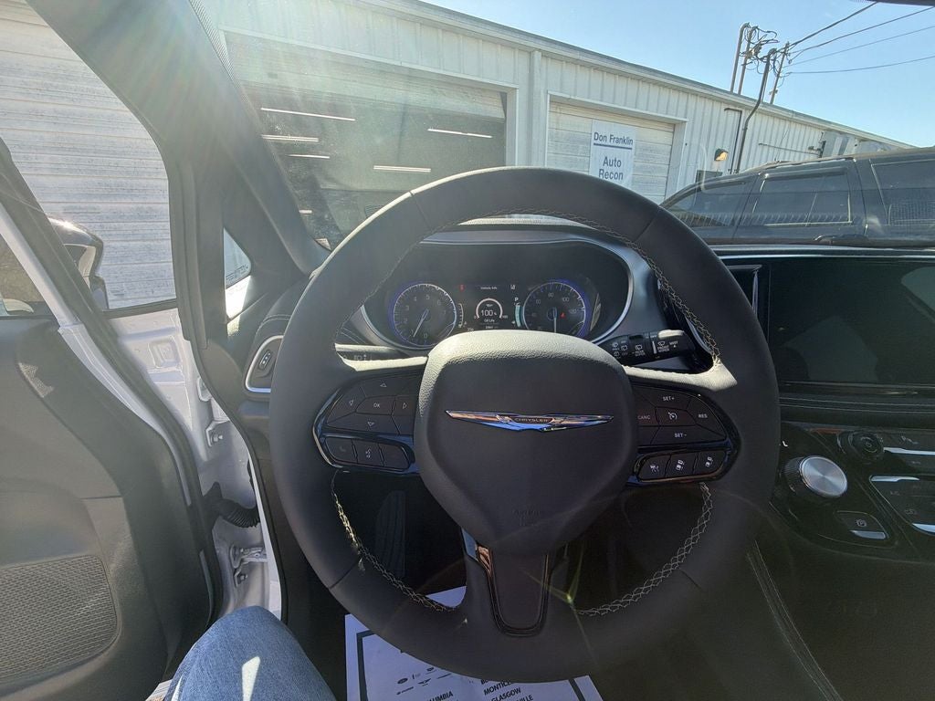 2025 Chrysler Pacifica Limited
