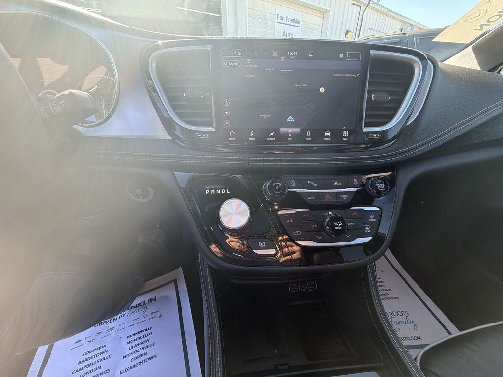 2025 Chrysler Pacifica Limited