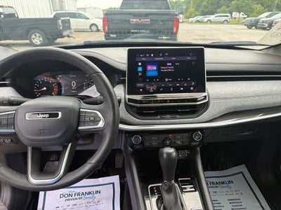 2023 Jeep Compass Latitude Lux