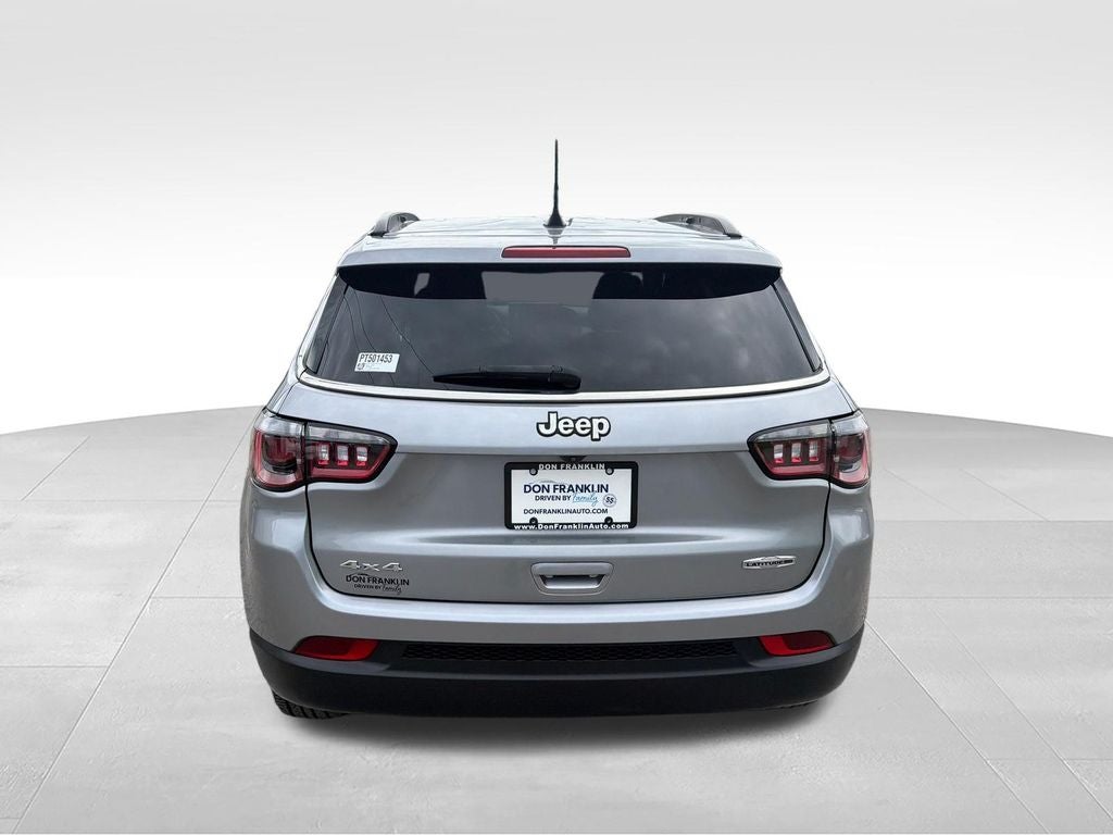 2023 Jeep Compass Latitude Lux
